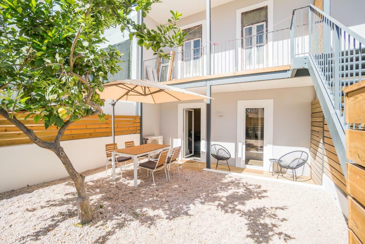 Lemon Tree Garden 3Bedroom Apartment Lisbon Exterior photo