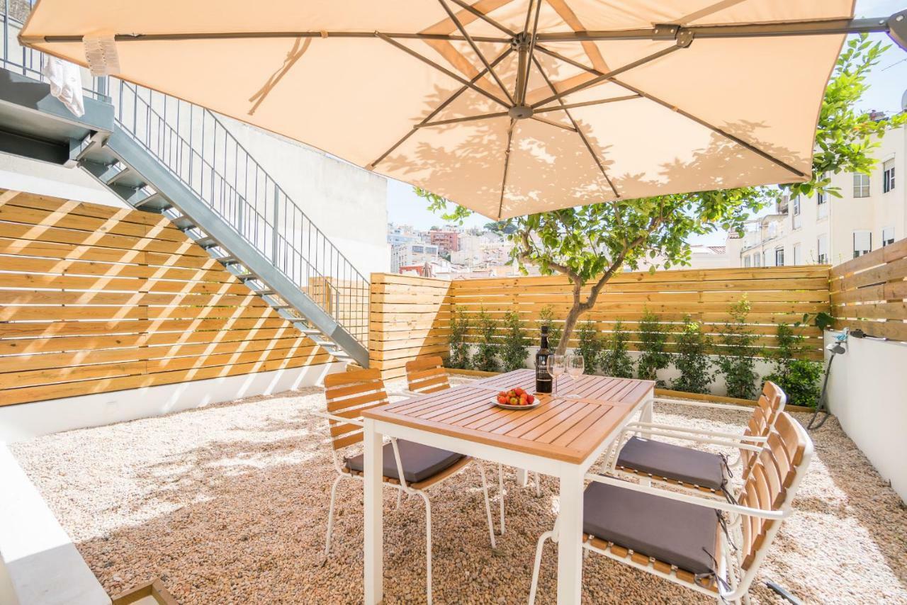 Lemon Tree Garden 3Bedroom Apartment Lisbon Exterior photo