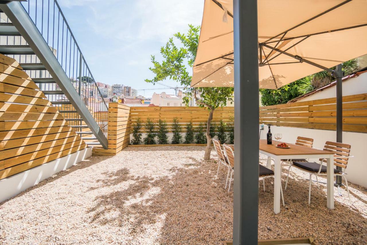 Lemon Tree Garden 3Bedroom Apartment Lisbon Exterior photo