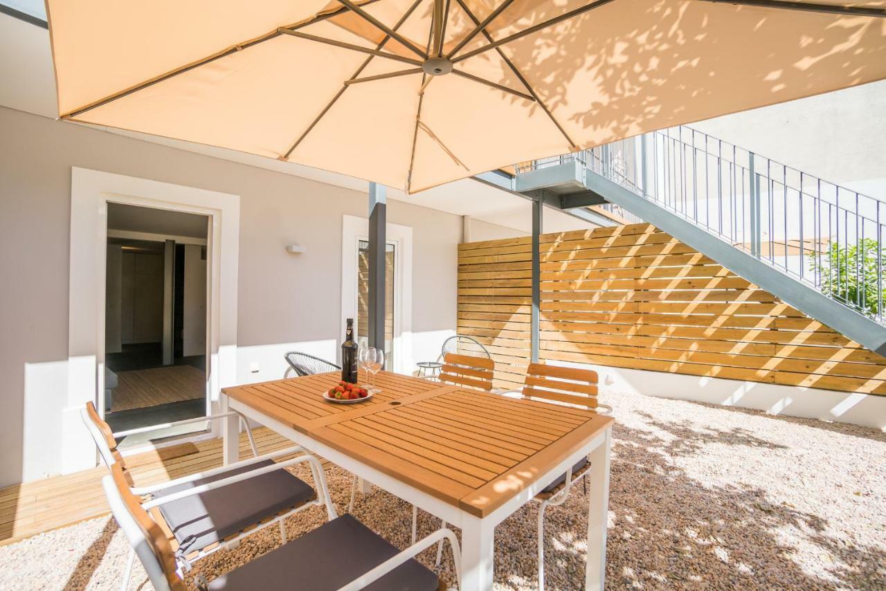 Lemon Tree Garden 3Bedroom Apartment Lisbon Exterior photo